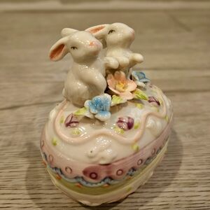 Decorative Bunny Trinket Box – Pastel Floral Easter Decor – 5” Tall